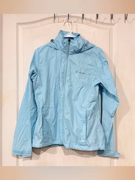 Columbia Jackets & Blazers - Columbia Light Blue Hooded Packable Windbreaker Jacket